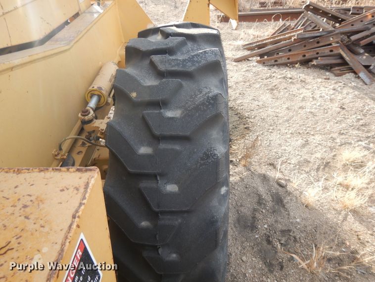 image for item DL2557 Dresser 150FA  crane