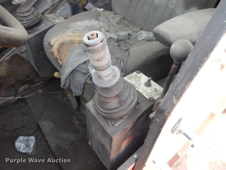 image for item DL2558 Link-Belt RTC-8022  crane