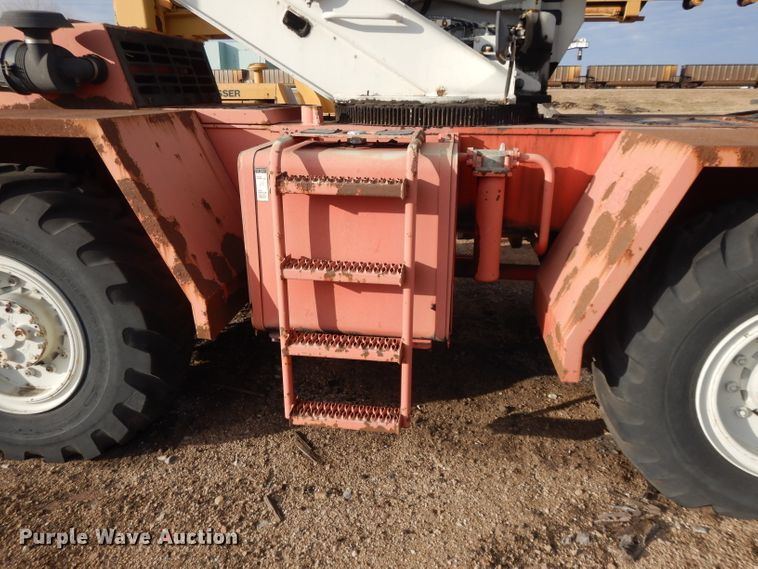 image for item DL2558 Link-Belt RTC-8022  crane