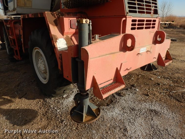 image for item DL2558 Link-Belt RTC-8022  crane