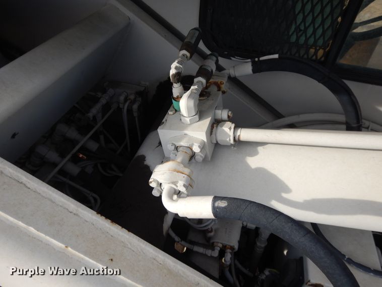 image for item DL2558 Link-Belt RTC-8022  crane