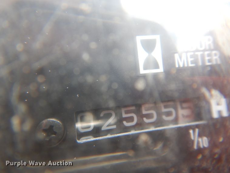 image for item DL2581 2005 Gehl CTL70  tracked skid steer loader