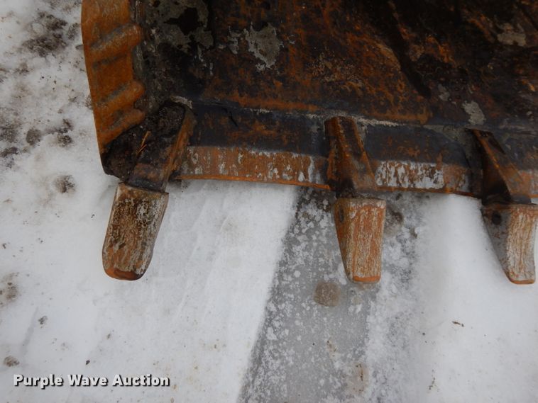 image for item DL2581 2005 Gehl CTL70  tracked skid steer loader