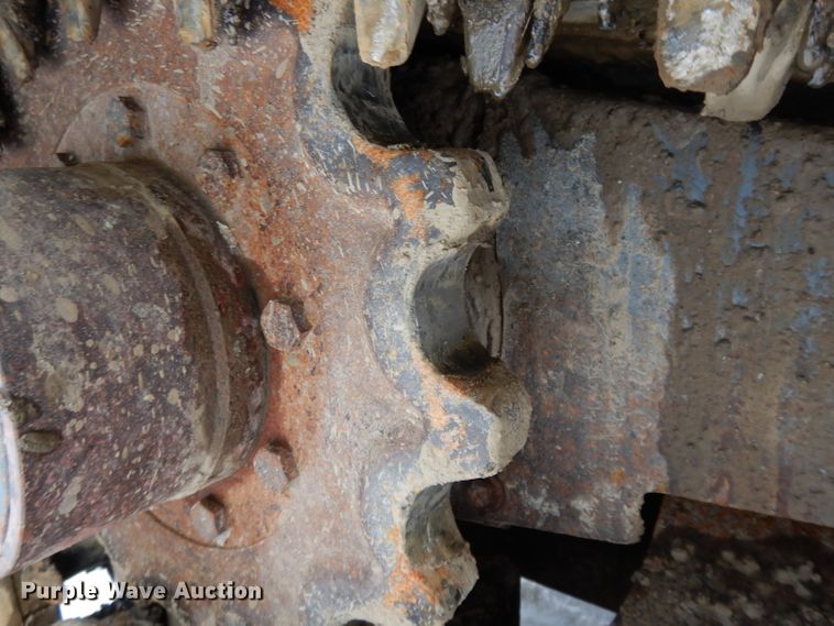 image for item DL2581 2005 Gehl CTL70  tracked skid steer loader