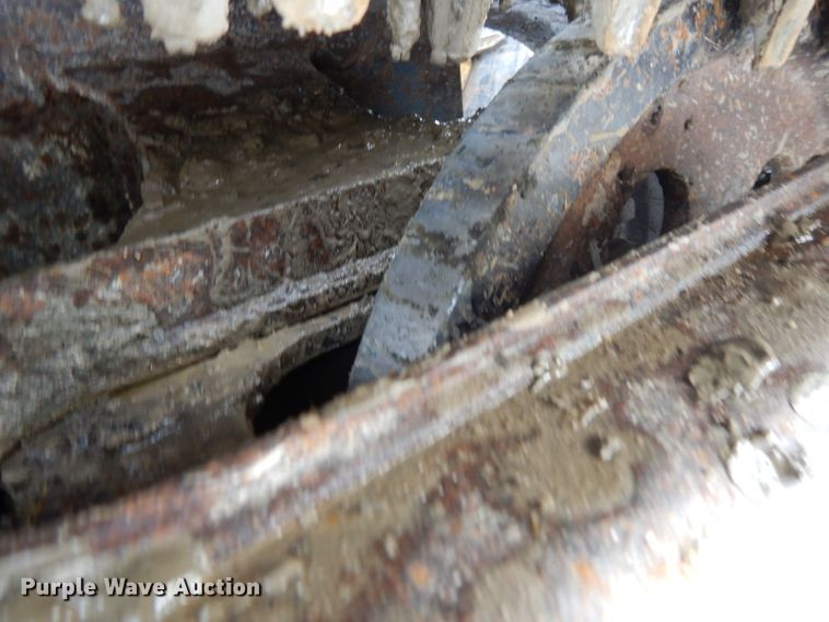 image for item DL2581 2005 Gehl CTL70  tracked skid steer loader