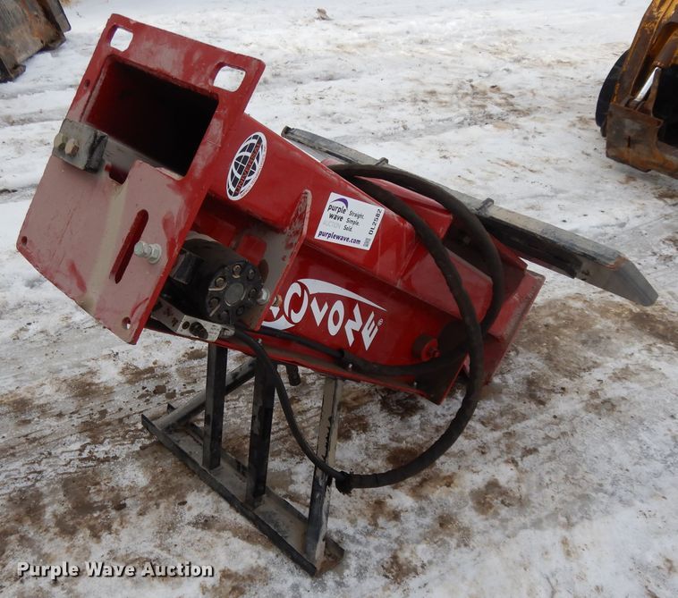 image for item DL2582 Cyclone skid steer hammer