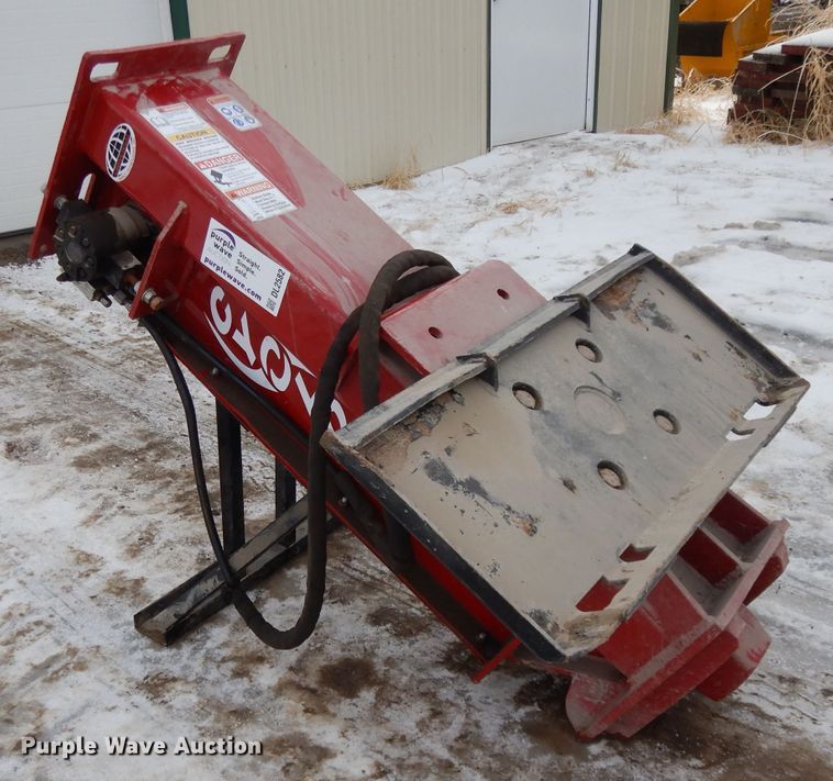 image for item DL2582 Cyclone skid steer hammer