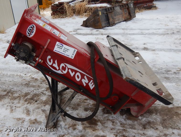 image for item DL2582 Cyclone skid steer hammer