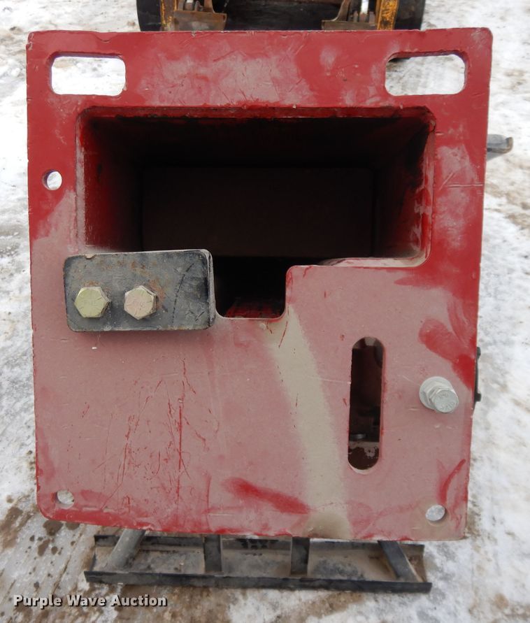 image for item DL2582 Cyclone skid steer hammer