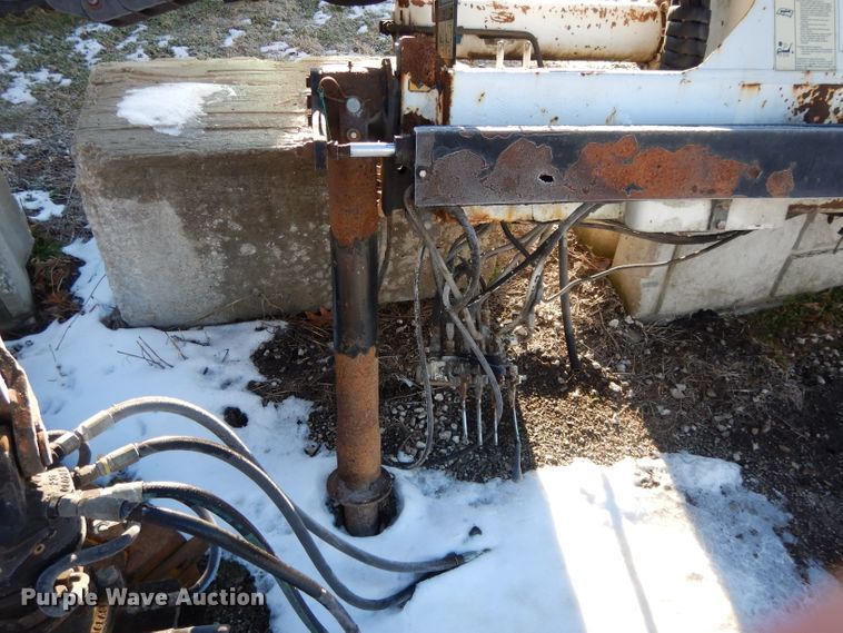 image for item DL2606 2005 IMT 9/63K2 knuckle boom crane