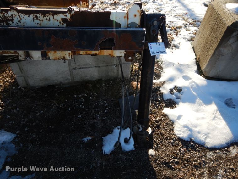 image for item DL2606 2005 IMT 9/63K2 knuckle boom crane