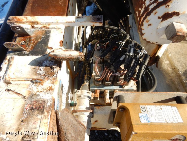 image for item DL2606 2005 IMT 9/63K2 knuckle boom crane