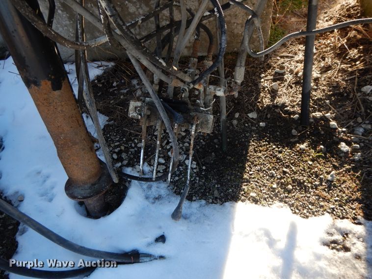 image for item DL2606 2005 IMT 9/63K2 knuckle boom crane