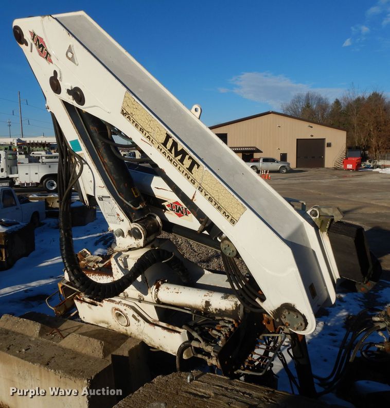 image for item DL2606 2005 IMT 9/63K2 knuckle boom crane