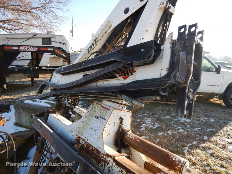 image for item DL2606 2005 IMT 9/63K2 knuckle boom crane