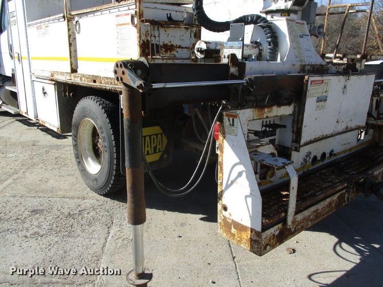 image for item DL2606 2005 IMT 9/63K2 knuckle boom crane