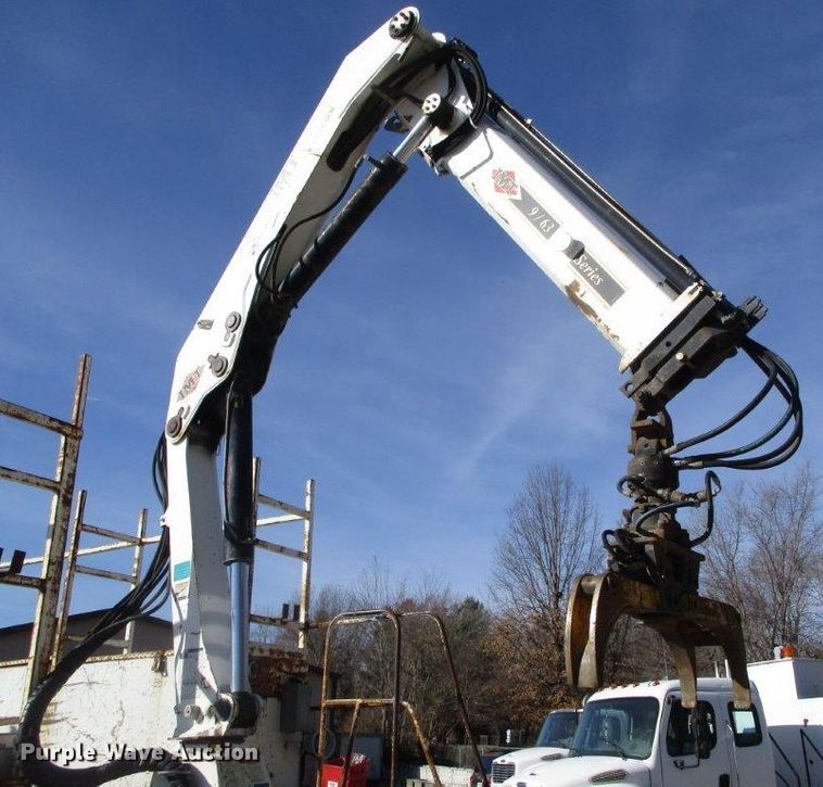 image for item DL2606 2005 IMT 9/63K2 knuckle boom crane