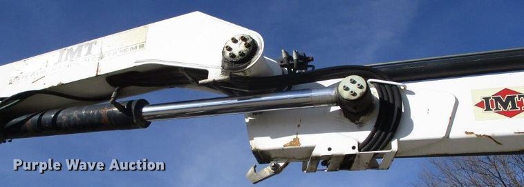 image for item DL2606 2005 IMT 9/63K2 knuckle boom crane