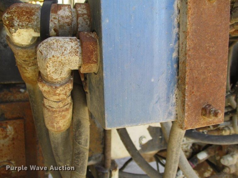 image for item DL2606 2005 IMT 9/63K2 knuckle boom crane