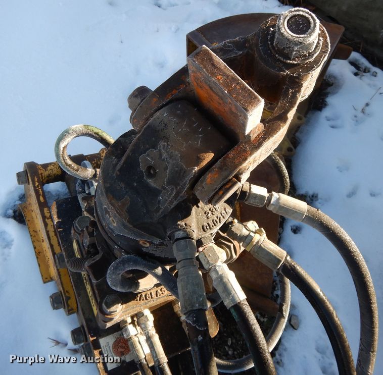 image for item DL2606 2005 IMT 9/63K2 knuckle boom crane