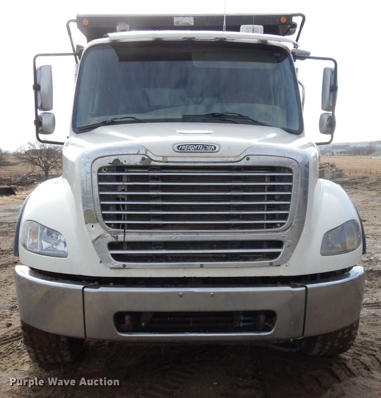 image for item DL2620 2007 Freightliner Business Class M2  dump truck