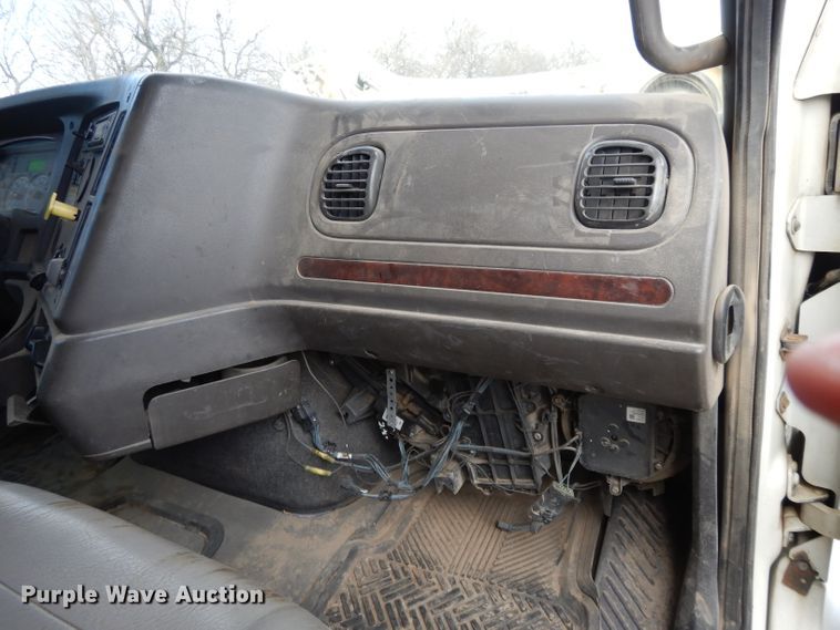 image for item DL2620 2007 Freightliner Business Class M2  dump truck