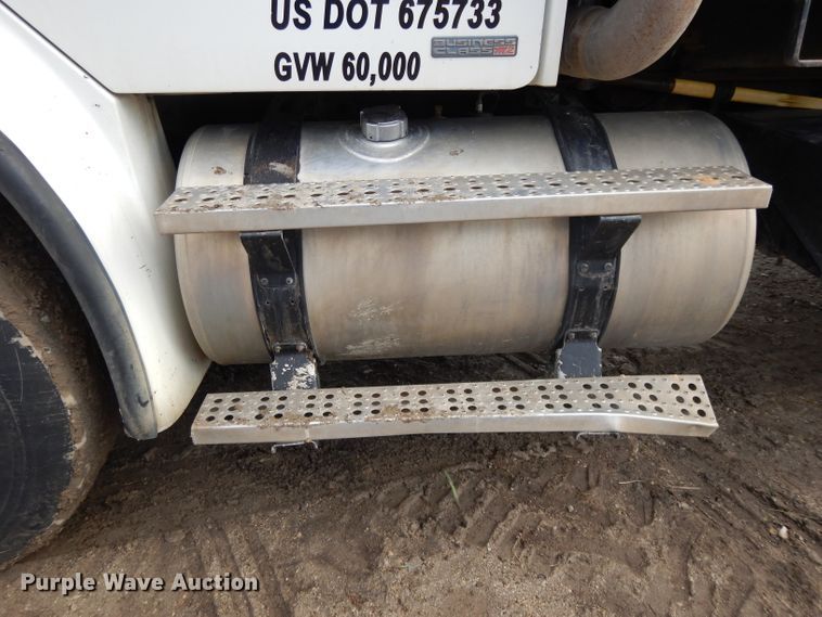 image for item DL2620 2007 Freightliner Business Class M2  dump truck