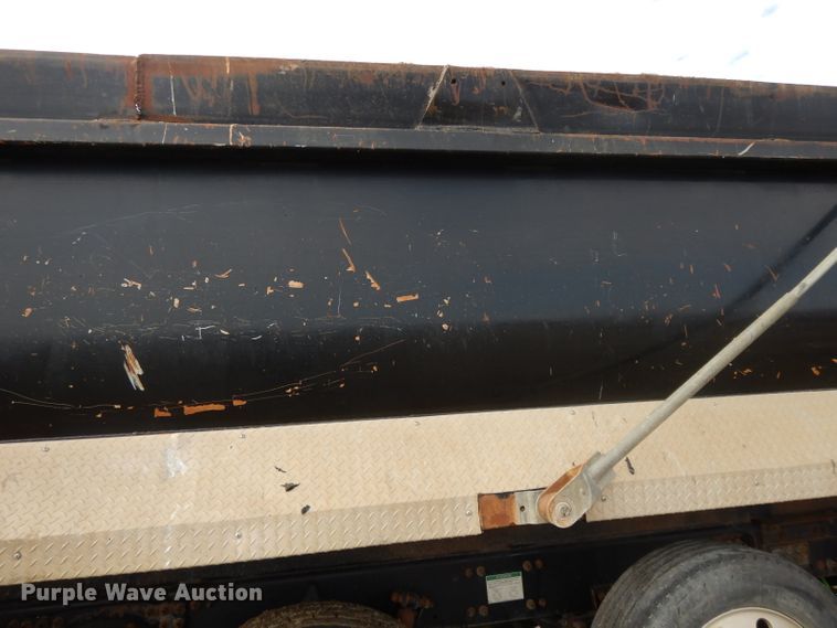 image for item DL2620 2007 Freightliner Business Class M2  dump truck