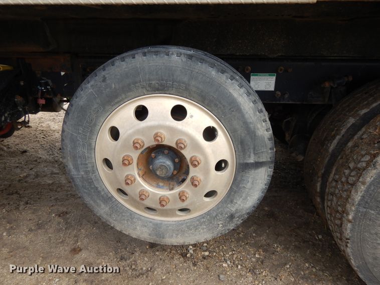 image for item DL2620 2007 Freightliner Business Class M2  dump truck