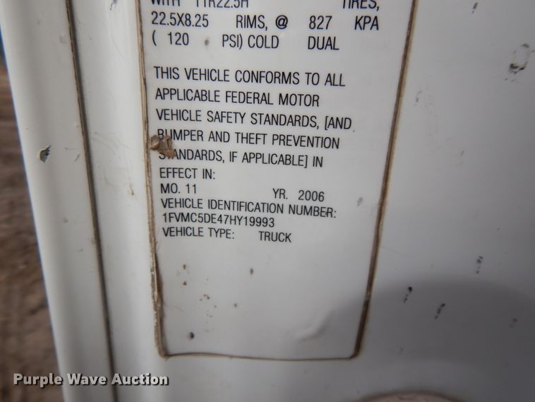 image for item DL2620 2007 Freightliner Business Class M2  dump truck