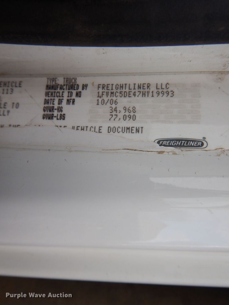 image for item DL2620 2007 Freightliner Business Class M2  dump truck