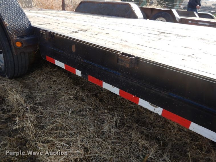 image for item DL2621 2015 Load Trail equipment trailer