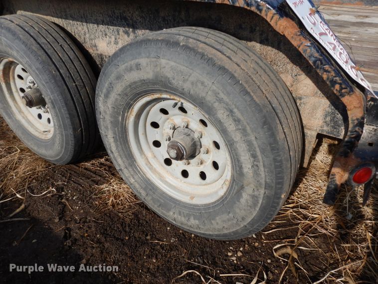 image for item DL2621 2015 Load Trail equipment trailer