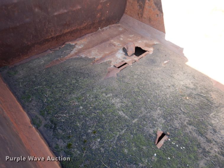 image for item DL2622 2004 Jim Hardee Equipment JHE2165521 dump bed