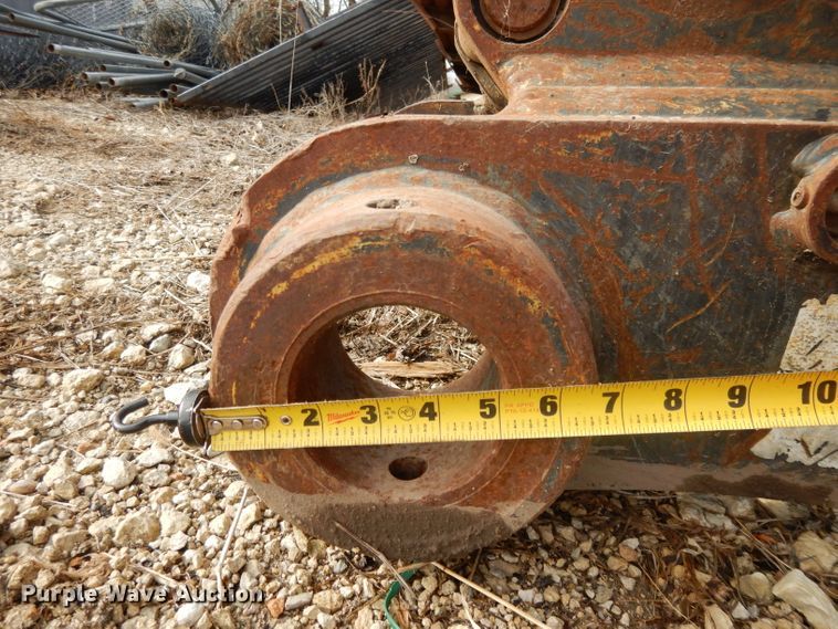 image for item DL2625 Excavator quick coupler