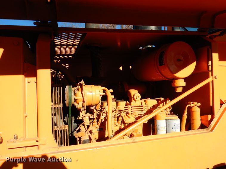 image for item EF9683 1998 Hyundai HL740-3  wheel loader