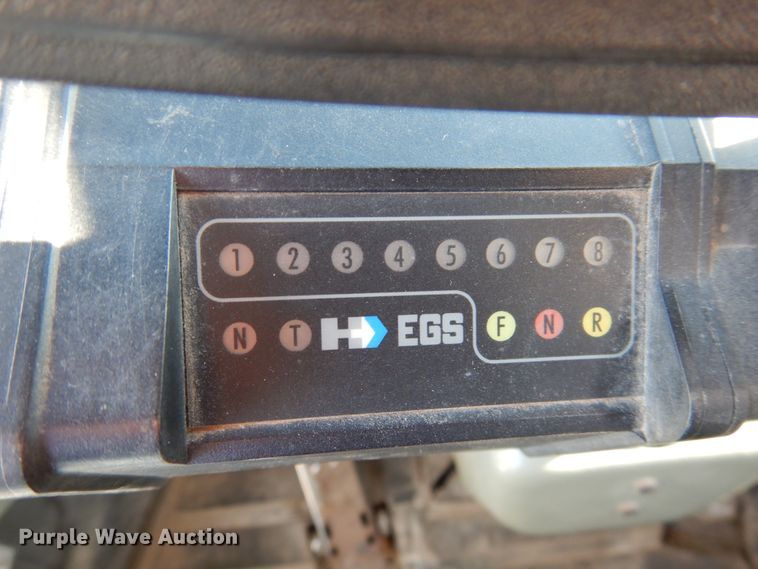 image for item EF9683 1998 Hyundai HL740-3  wheel loader