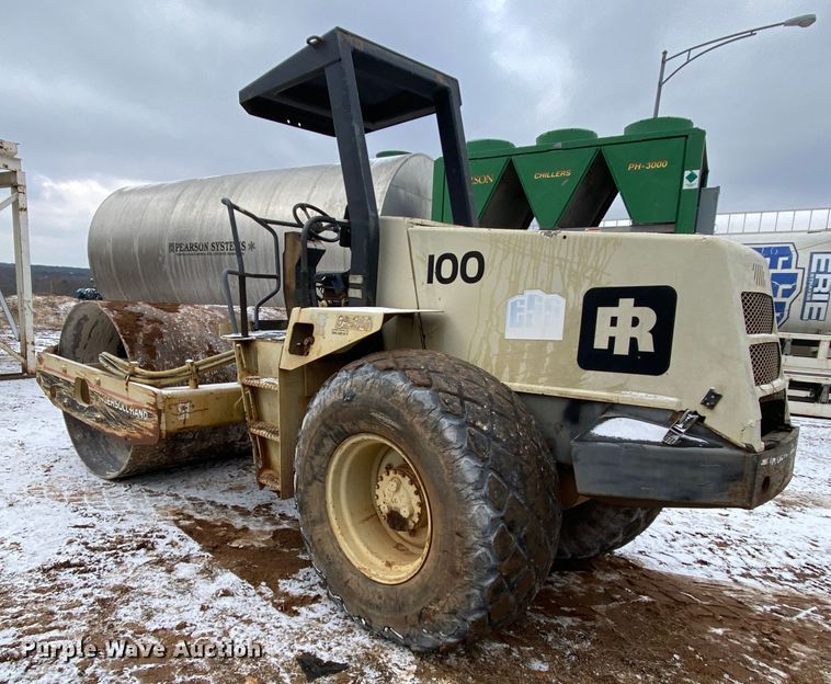 image for item EL9690 1993 Ingersoll Rand SD100D Pro Pac  single drum vibratory roller