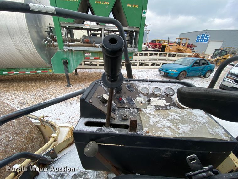 image for item EL9690 1993 Ingersoll Rand SD100D Pro Pac  single drum vibratory roller