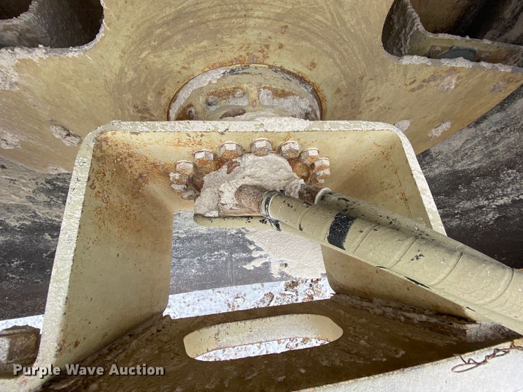 image for item EL9690 1993 Ingersoll Rand SD100D Pro Pac  single drum vibratory roller