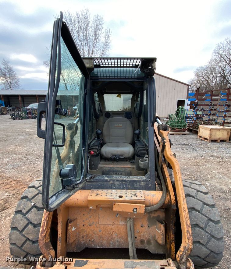 image for item EL9724 2009 Case 450  skid steer loader