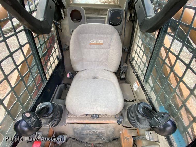 image for item EL9724 2009 Case 450  skid steer loader