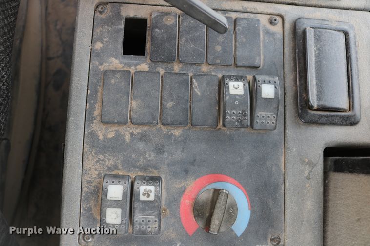 image for item EO9892 2006 Caterpillar 938G Series II  wheel loader