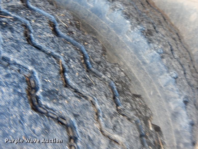 image for item GK9656 1987 International  dump truck