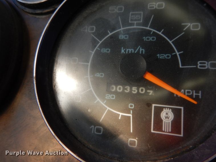 image for item GK9690 1982 Kenworth W900  dump truck