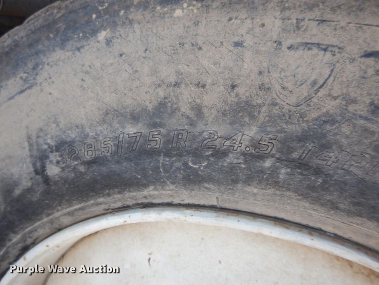 image for item GK9690 1982 Kenworth W900  dump truck