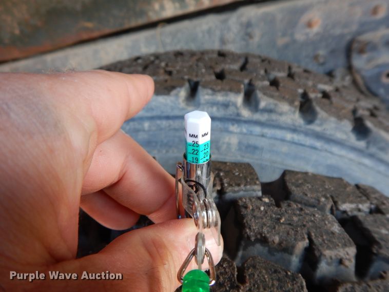 image for item GK9690 1982 Kenworth W900  dump truck