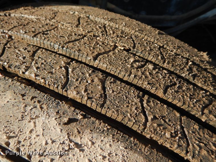 image for item GK9690 1982 Kenworth W900  dump truck