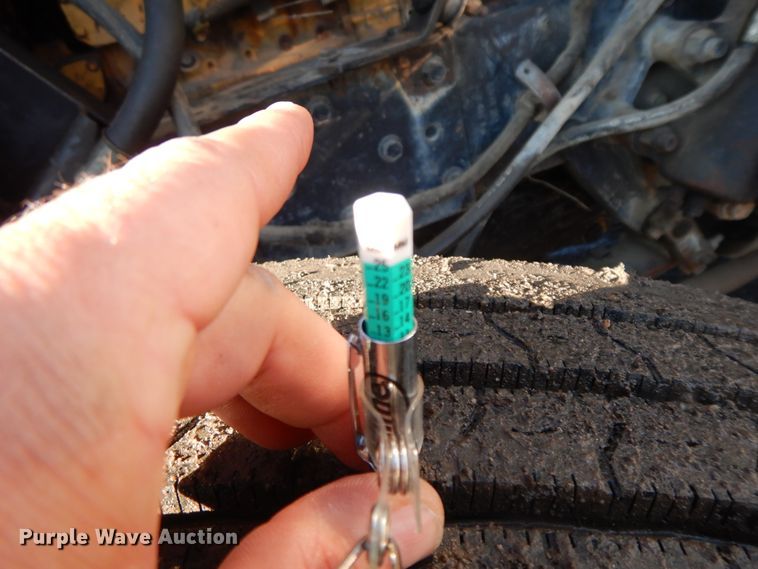 image for item GK9690 1982 Kenworth W900  dump truck