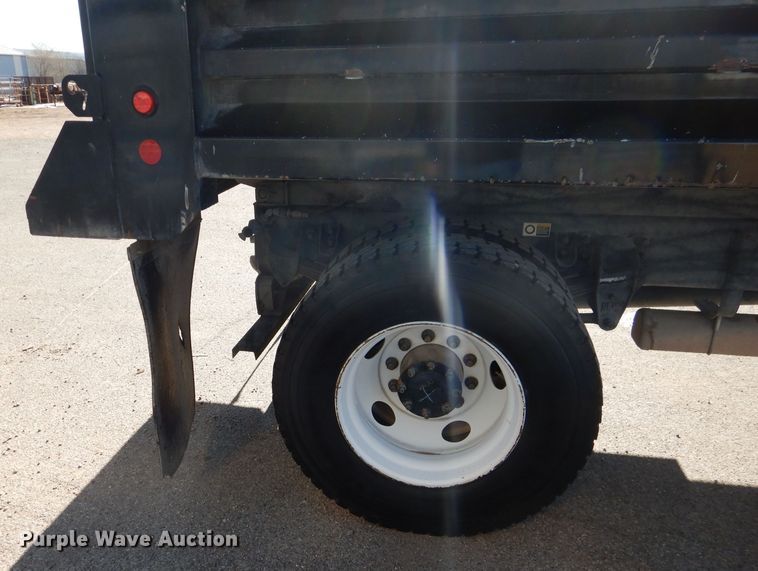 image for item HC9142 2008 Kenworth T300  dump truck